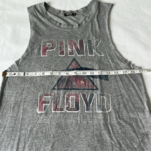Grunge/Rock Pink Floyd Graphic Tank - Picture 6 of 7